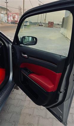 کرایسلەر 300